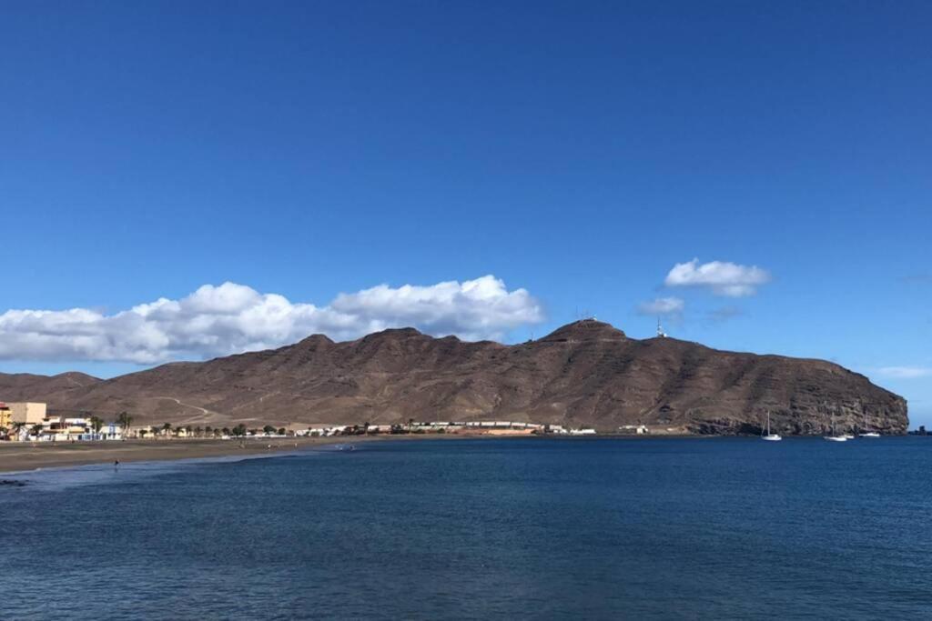 Mar&Mar, apartamento nuevo con solárium y piscina Gran Tarajal Esterno foto