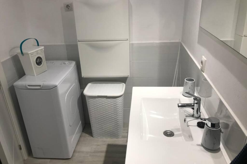Mar&Mar, apartamento nuevo con solárium y piscina Gran Tarajal Esterno foto